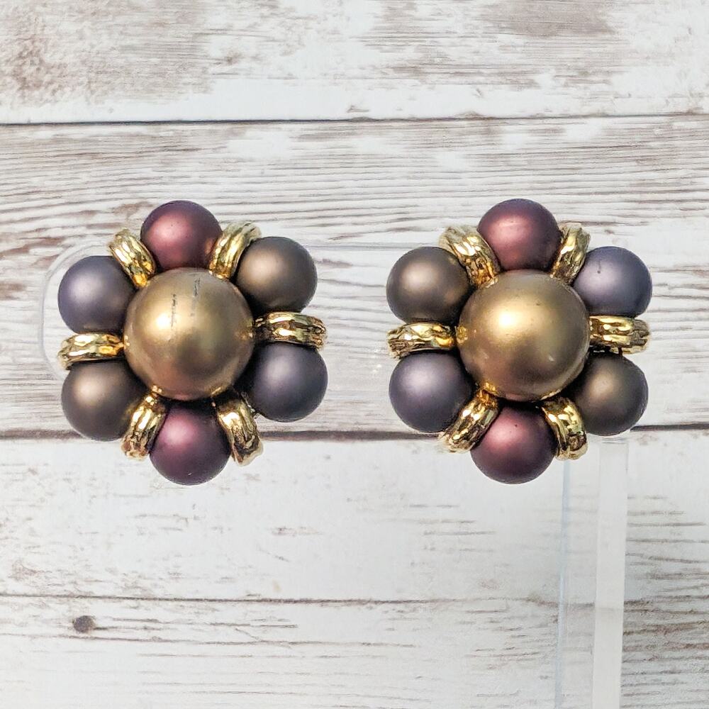 Vintage Clip On Earrings Pretty Cluster - Some Cosmetic Issues